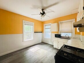 39 Cushman Rd, Unit 1 in Boston, MA - Building Photo - Building Photo