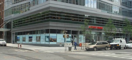 Casa 74 in New York, NY - Building Photo - Building Photo