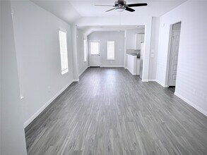 2349 Mooneye Ct in Shenandoah, TX - Building Photo - Building Photo