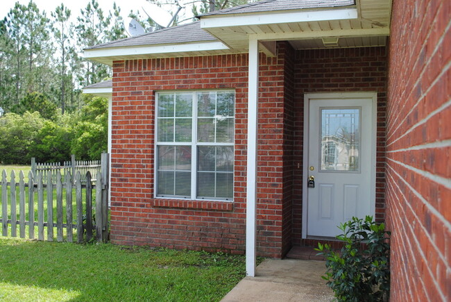 8018 Exchange St in Gautier, MS - Building Photo - Building Photo