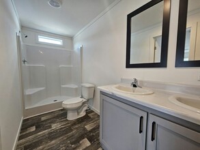 6691 Hidden Oaks Dr in North Fort Myers, FL - Building Photo - Building Photo