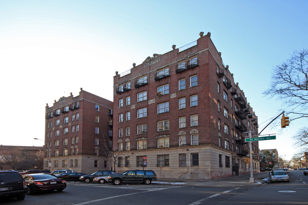 780-792 Saint Marks Ave in Brooklyn, NY - Building Photo