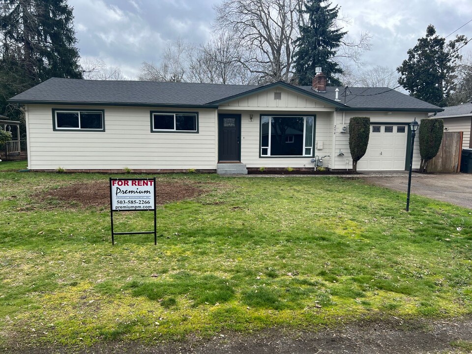 256 Mize Rd SE in Salem, OR - Building Photo