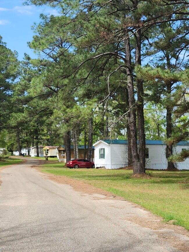 property at 4915 US-80