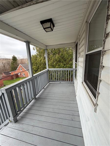 20 N Pine St in Ellsworth, PA - Building Photo - Building Photo