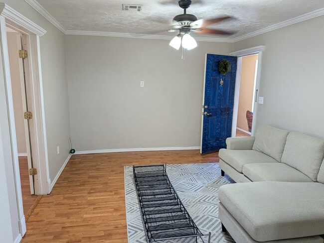 117 N University Dr, Unit Apt 1