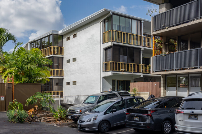 Pua Leahi in Honolulu, HI - Foto de edificio - Building Photo