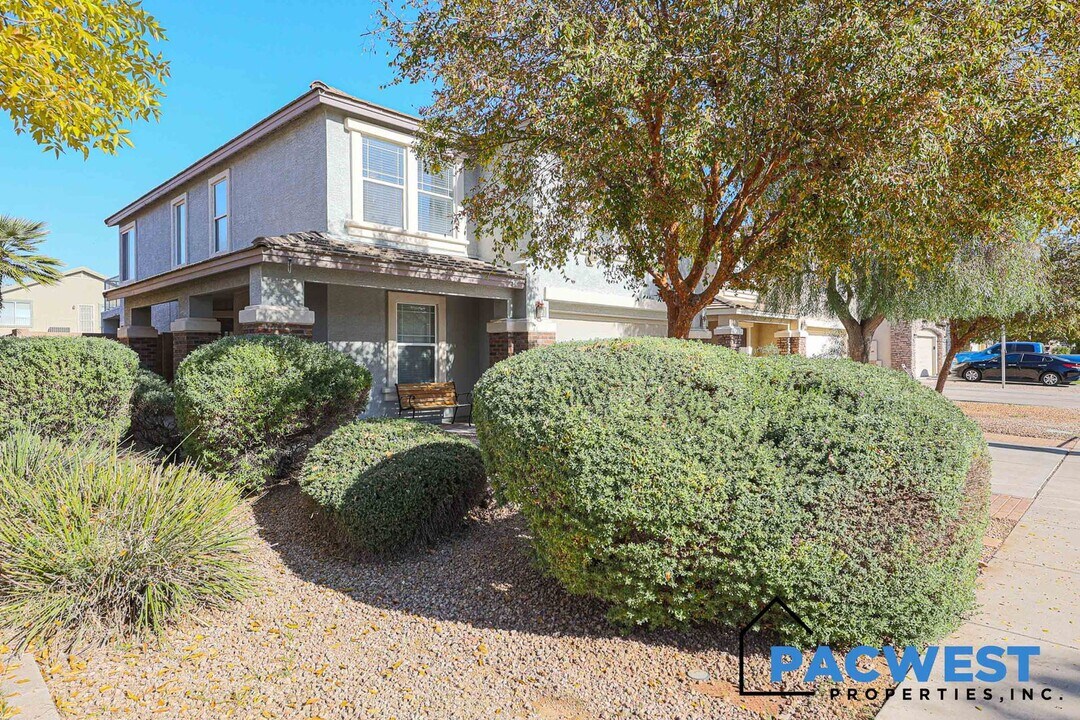 14872 W Bloomfield Rd in Surprise, AZ - Building Photo