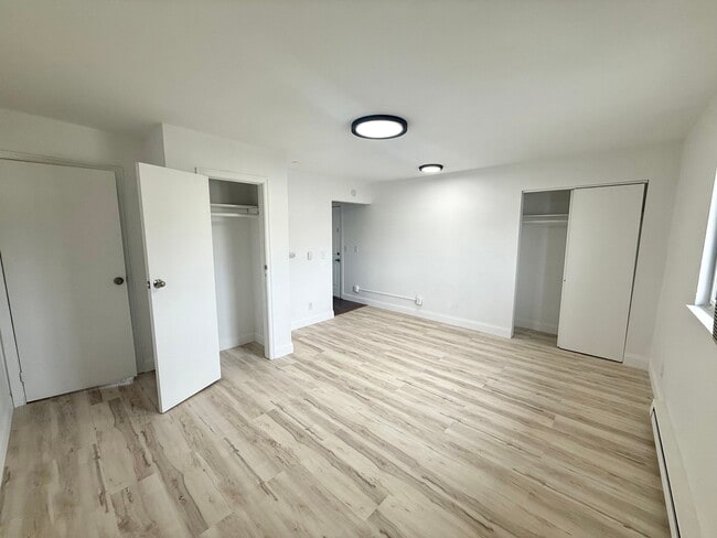 1886 Ave B in Watervliet, NY - Building Photo - Building Photo