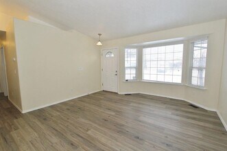 12038 W Dickens Dr in Boise, ID - Building Photo - Building Photo