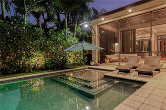 404 NE 13th Ave in Fort Lauderdale, FL - Building Photo - Building Photo