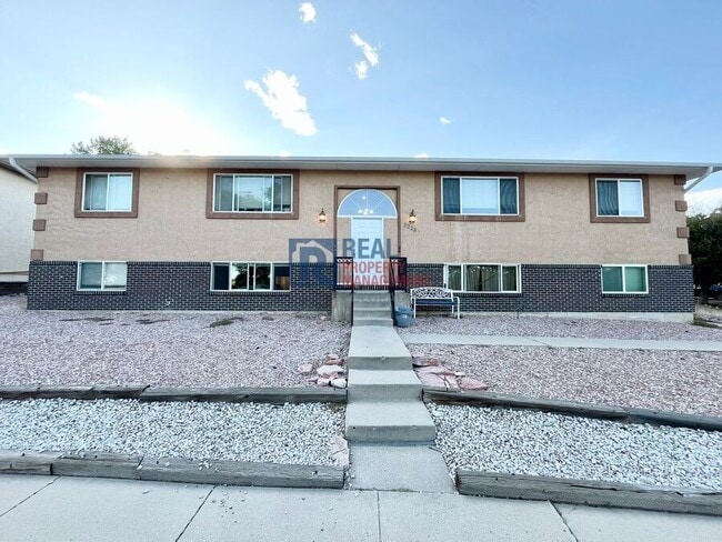 property at 2028 Friendship Pl