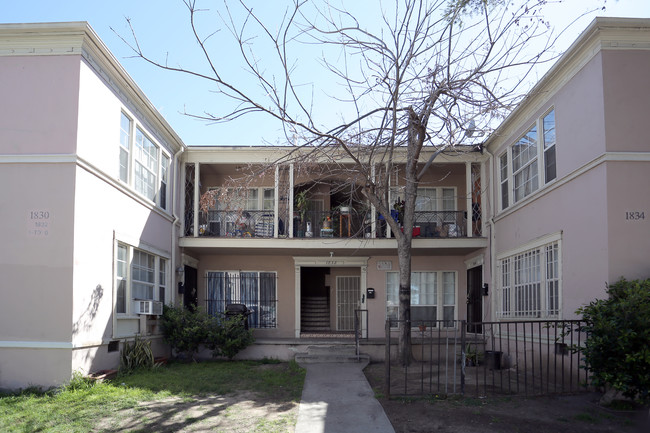 1830 Westmoreland Ave in Los Angeles, CA - Building Photo - Building Photo