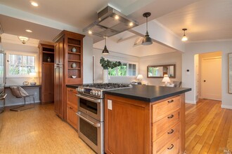 33 Morning Sun Ave in Mill Valley, CA - Building Photo - Building Photo