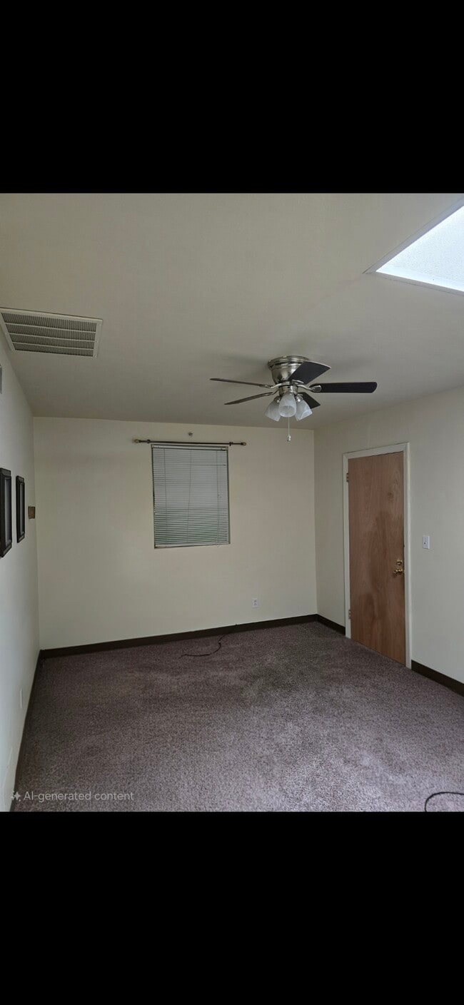 1216 University Ave, Unit #3