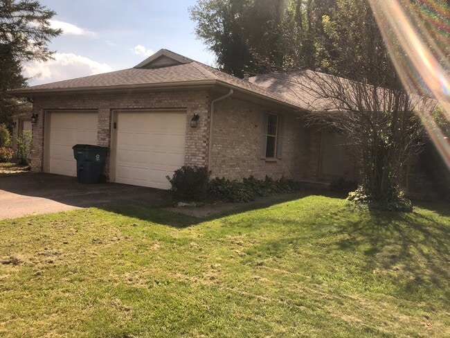 property at 6223 Cross Bend Ct