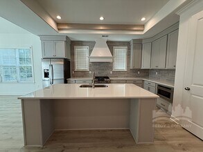 8021 Christian Ct in Olive Branch, MS - Building Photo - Building Photo