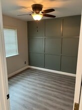 3154 Nutmeg Pl in Hanford, CA - Building Photo - Building Photo