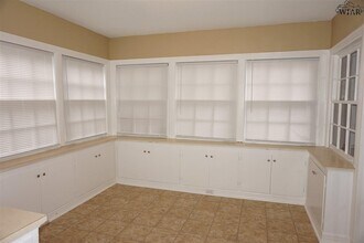 2013 W Wenonah Blvd in Wichita Falls, TX - Building Photo - Building Photo