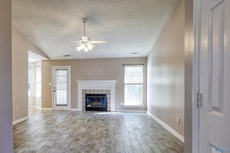 126 Champions Green Dr in Madison, AL - Building Photo - Building Photo