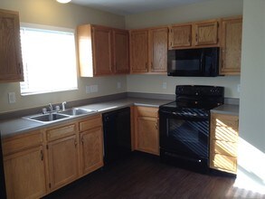 118 Friar Tuck Dr in Independence, KY - Foto de edificio - Building Photo