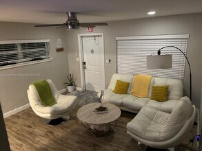 5289 N Andrews Ave in Fort Lauderdale, FL - Building Photo - Building Photo