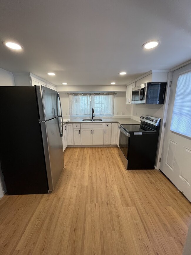 property at 920 Santa Clara St