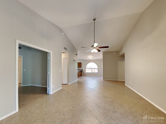 8152 E Plata Ave in Mesa, AZ - Building Photo - Building Photo