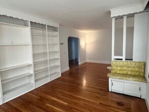 136 Homestead St in Boston, MA - Building Photo - Building Photo