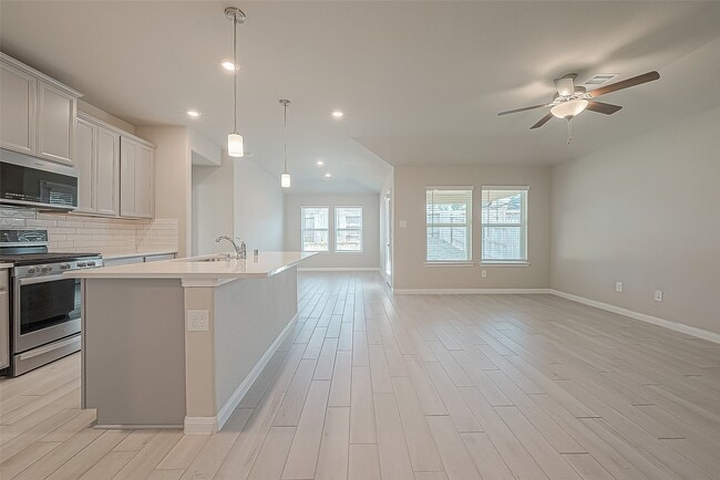 property at 331 Hbr Frst Ln