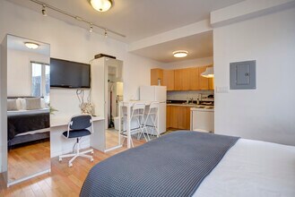 925 Rue Cherrier in Montréal, QC - Building Photo - Building Photo