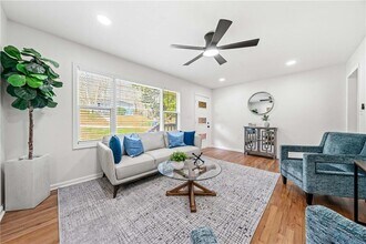 801 N Evelyn Pl NW in Atlanta, GA - Building Photo - Building Photo