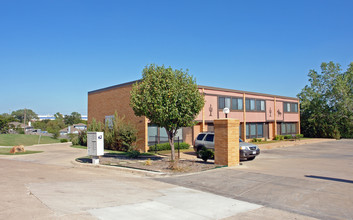 Silver Creek Lofts in Fort Worth, TX - Building Photo - Building Photo