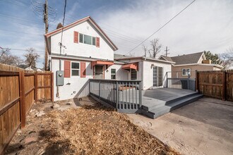 27 W Las Animas St, Unit #A in Colorado Springs, CO - Building Photo - Building Photo