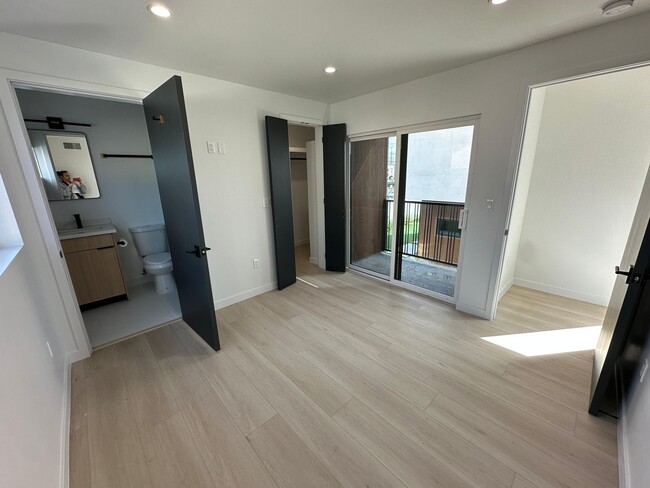 property at 10627 Hatteras St