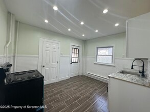 1262 S 6th Ave in Scranton, PA - Building Photo - Building Photo