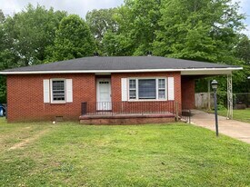 91 Edenwood Dr in Jackson, TN - Building Photo