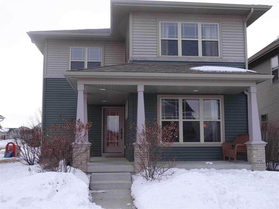 3706 Stonebridge Dr in Madison, WI - Building Photo