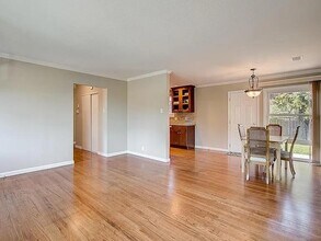 463 Larkspur Dr in East Palo Alto, CA - Building Photo - Building Photo