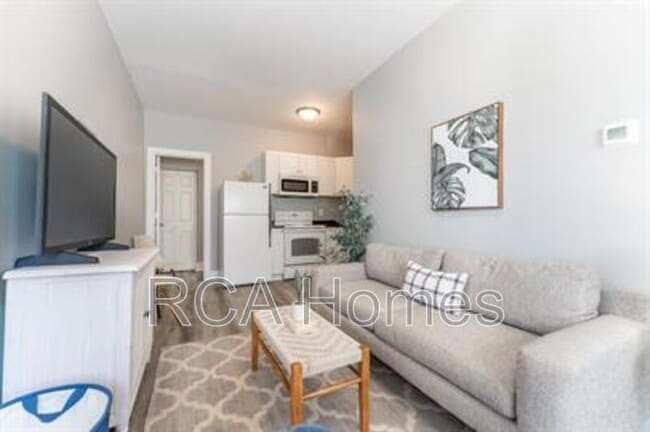 2831 N Kenwood Ave in Indianapolis, IN - Building Photo - Building Photo
