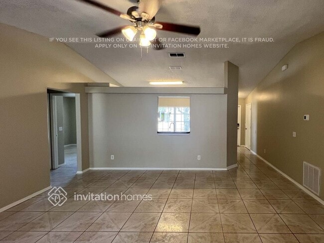 695 Satin Leaf Cir in Ocoee, FL - Building Photo - Building Photo