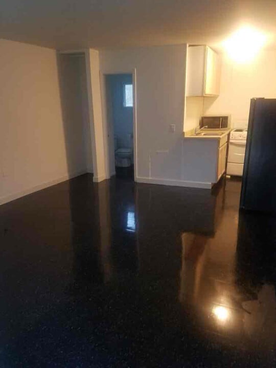 133 Hilltop Cir in Cresco, PA - Building Photo