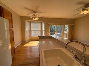 1315 Chestnut Ln in Yorkville, IL - Building Photo - Building Photo