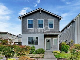 33084 Ten Trails Pkwy in Black Diamond, WA - Building Photo