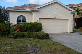 2684 Sunset Lake Dr in Cape Coral, FL - Building Photo - Building Photo