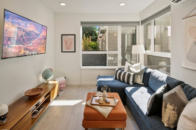 property at 516 Broadway E