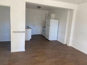126 Gardiner Ct-Unit -#2 in Daytona Beach, FL - Building Photo - Building Photo