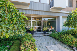 4282 Dorchester Boul O in Westmount, QC - Building Photo - Building Photo