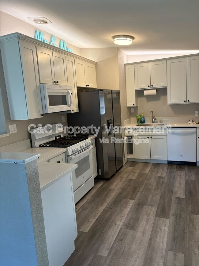 5401 57th St in Sacramento, CA - Building Photo - Building Photo