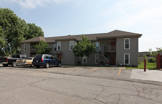 640 S Lakehurst Dr Apartments